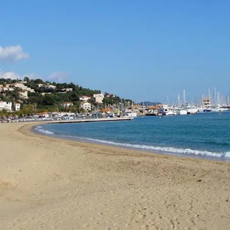 Studio Le Lavandou, 1 Piece, 4 Personnes - Fr-1-251-472 Appartement