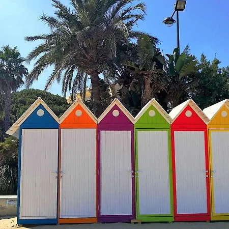 Studio Le Lavandou, 1 Piece, 4 Personnes - Fr-1-251-472 شقة *